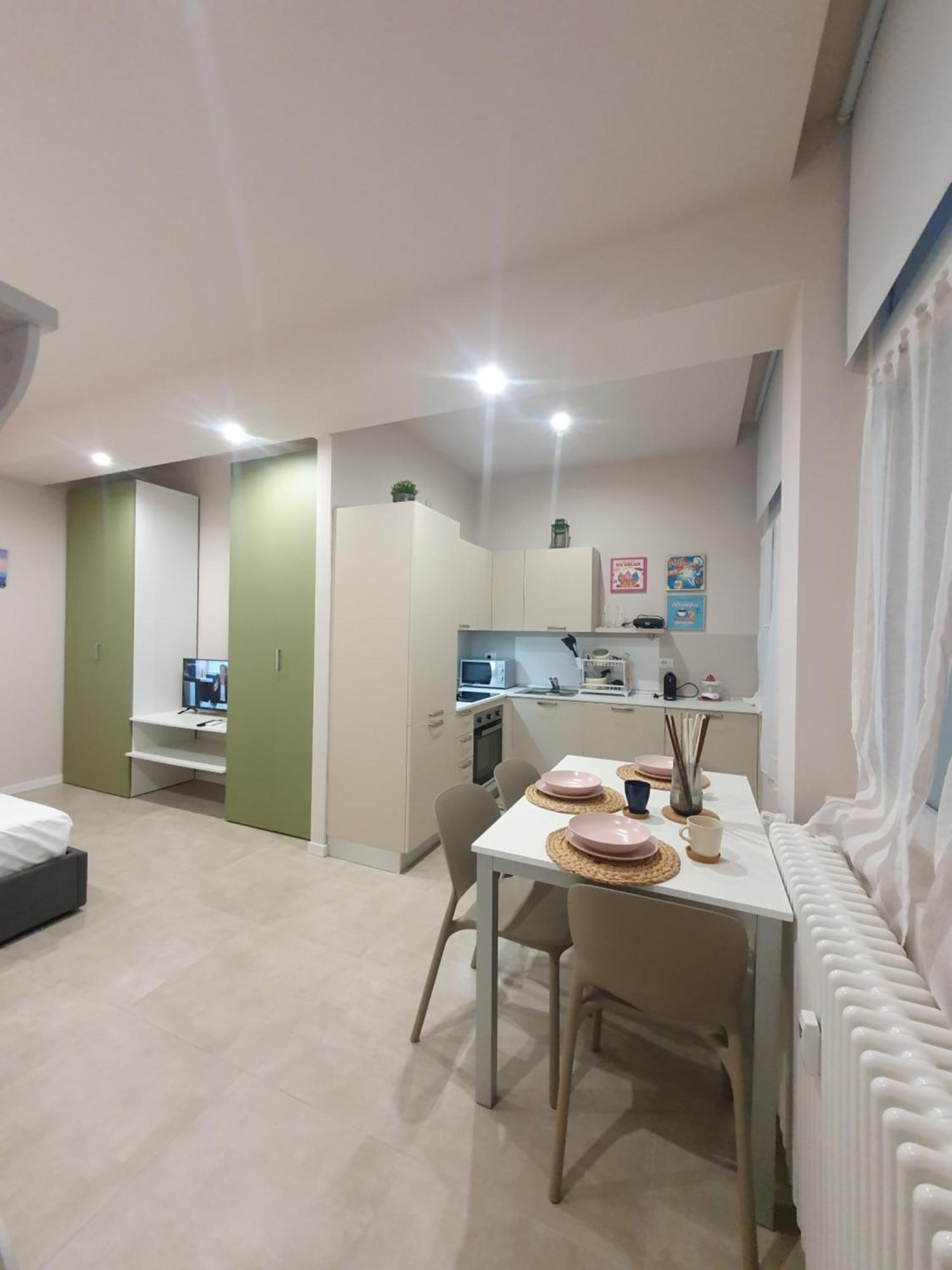 Gambara Metro Apartment Milano Bagian luar foto